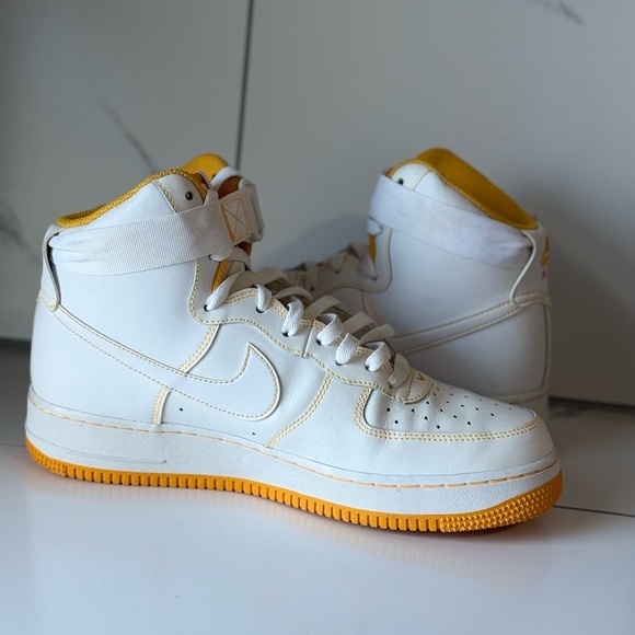 Nike Air Force Size 10 Style Code CV1753-107 - Picture 3 of 11